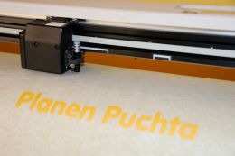 Plotter zur Beschriftung von Planen